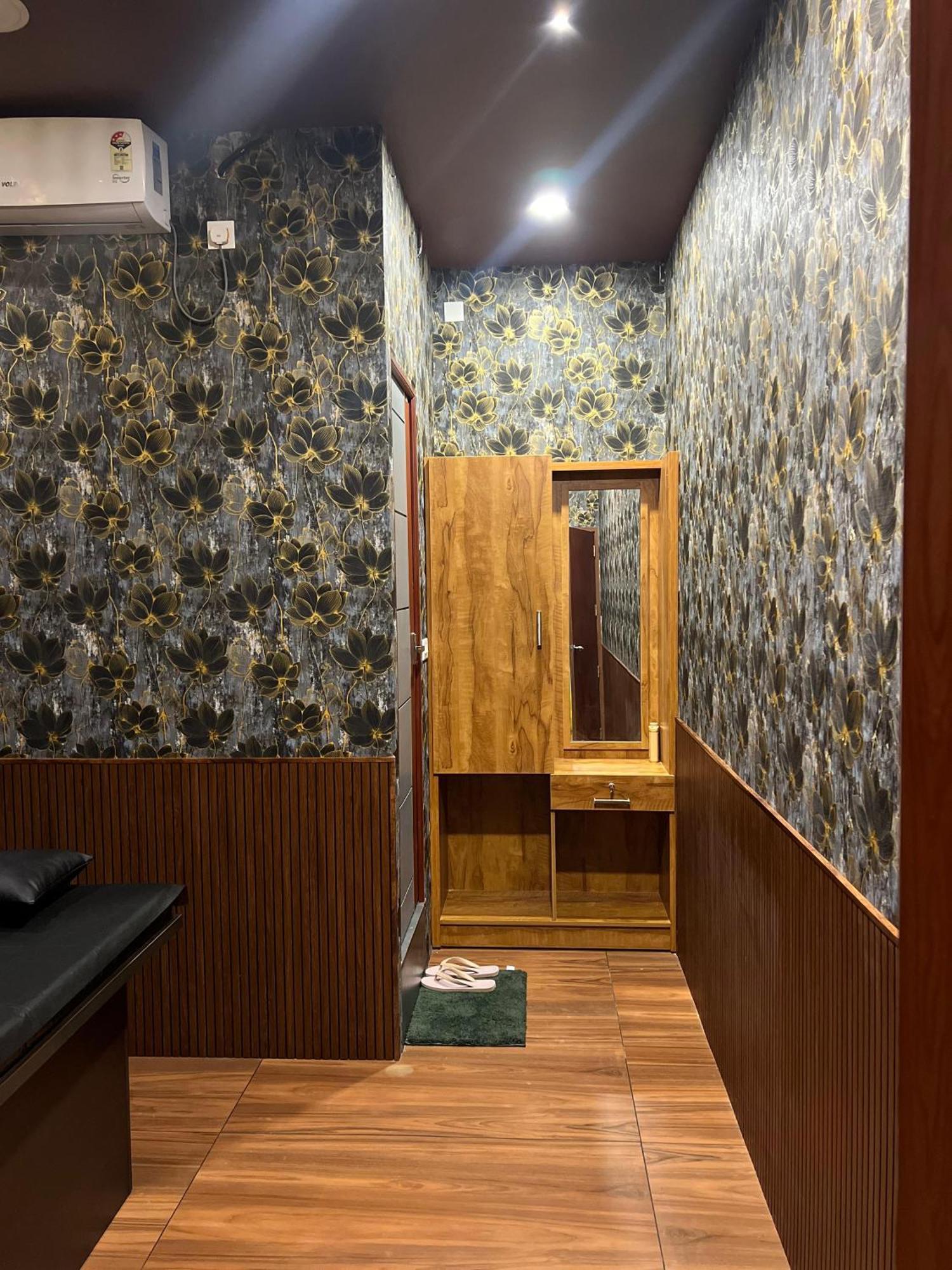 Fly View Airport Residency Hotel Nedumbassery Buitenkant foto